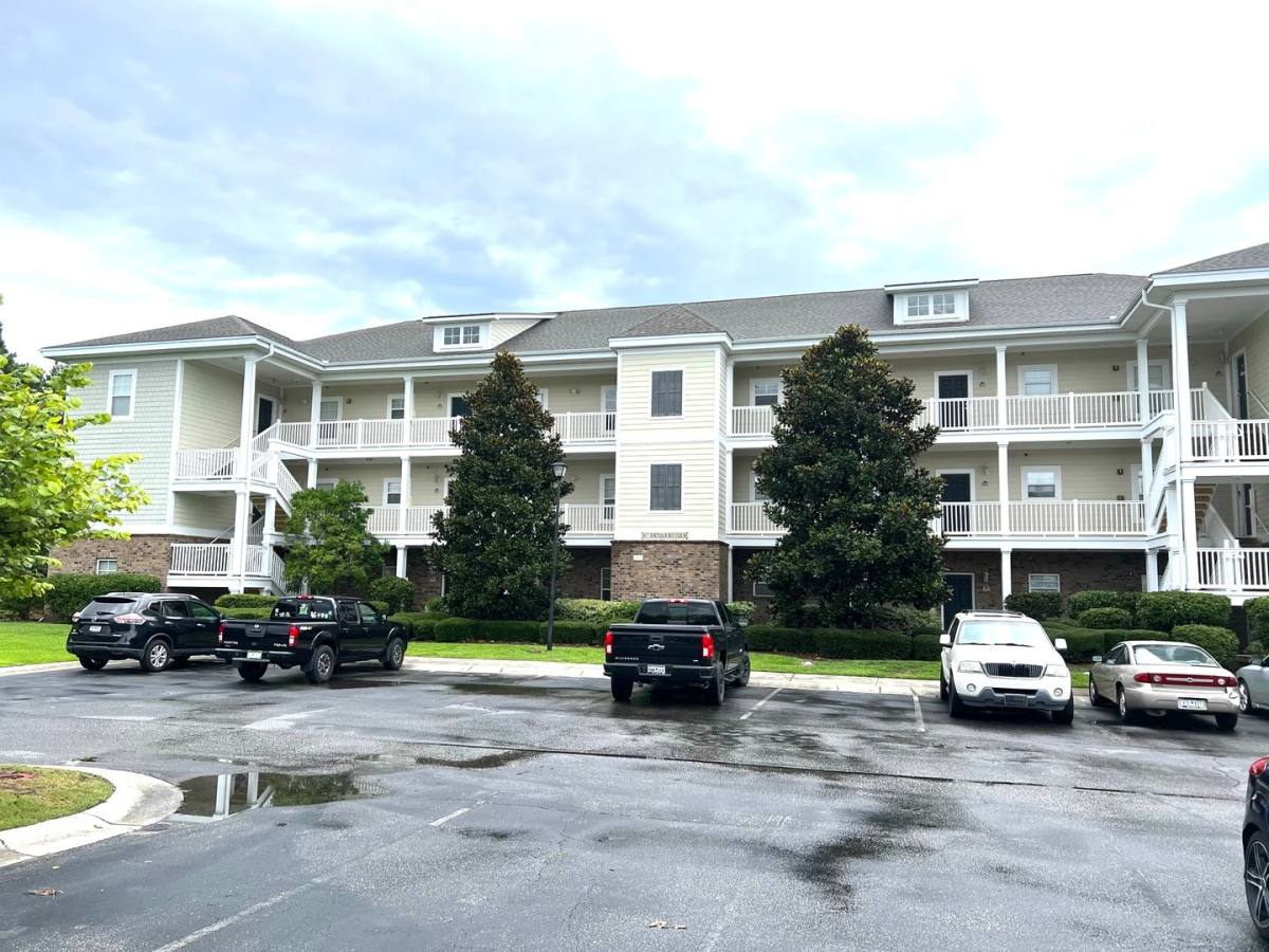 Condo for rent at 208 Castle Dr #1372, Myrtle Beach, SC 29579