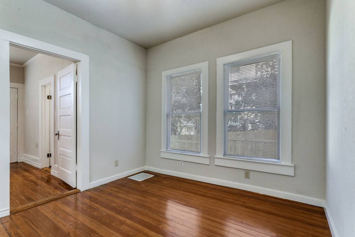 Apartment for rent at 130 E Craig Place, San Antonio, TX 78212