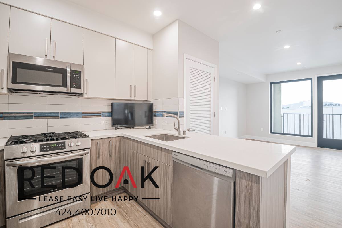 Condo for rent at 5550 Bonner Ave #306, North Hollywood, CA 91601