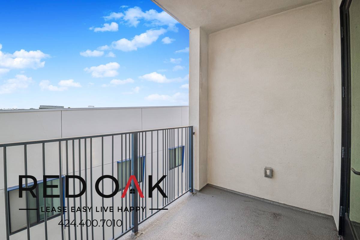 Condo for rent at 5550 Bonner Ave #306, North Hollywood, CA 91601