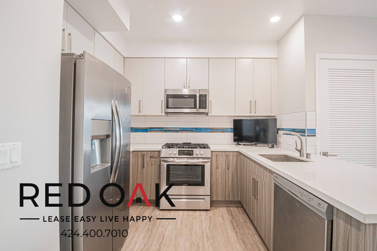 Condo for rent at 5550 Bonner Ave #306, North Hollywood, CA 91601