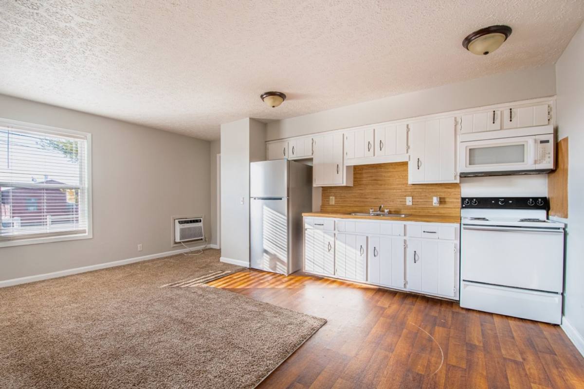 Apartment for rent at 1059 Woods Ferry Rd, Gallatin, TN 37066