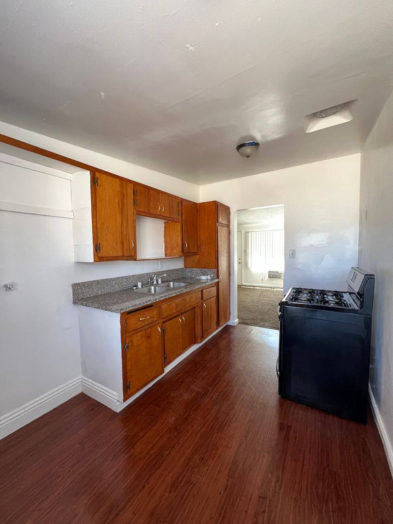 Apartment for rent at 608 E Fredricks St, Barstow, CA 92311