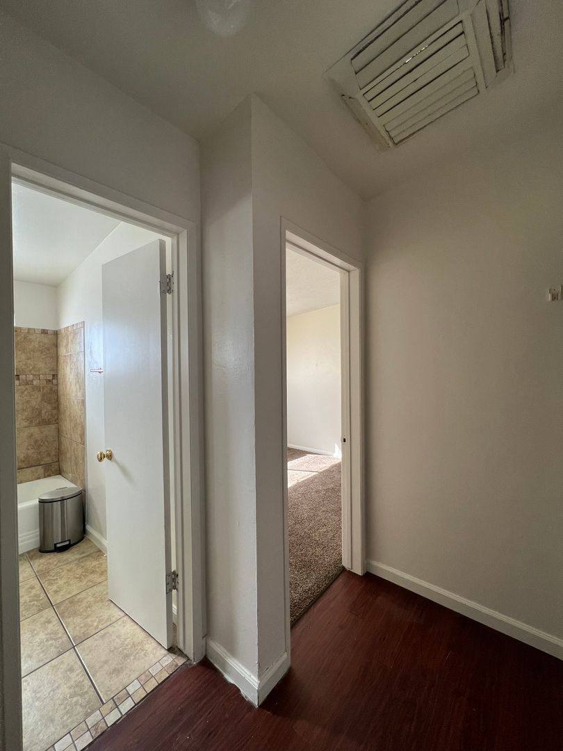 Apartment for rent at 608 E Fredricks St, Barstow, CA 92311
