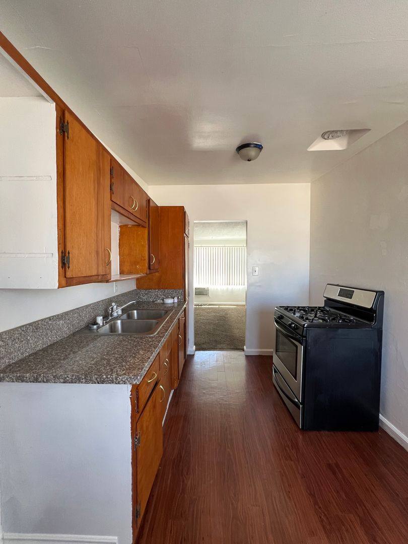 Apartment for rent at 608 E Fredricks St, Barstow, CA 92311