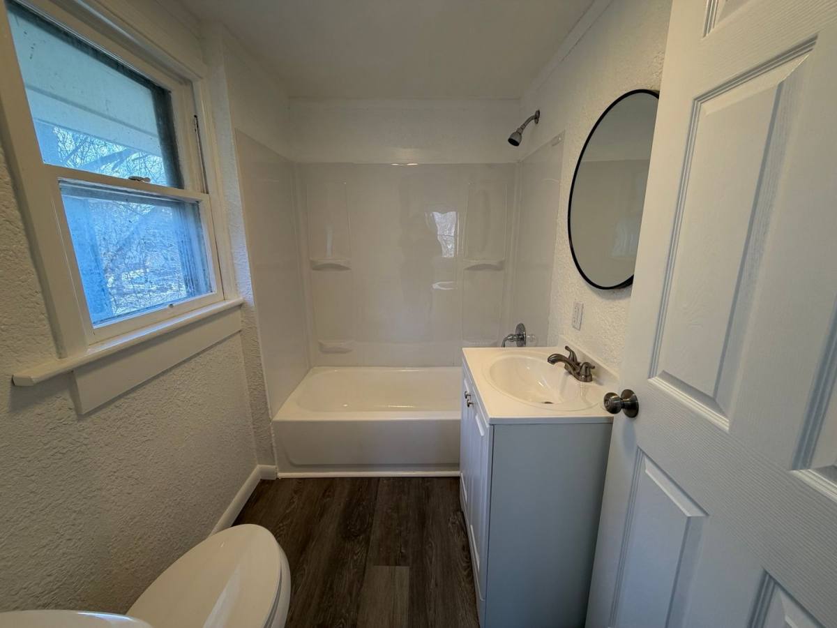 House for rent at 918 Bye St, Akron, OH 44320