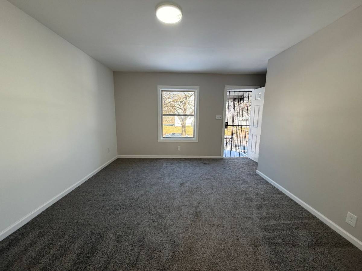 House for rent at 918 Bye St, Akron, OH 44320