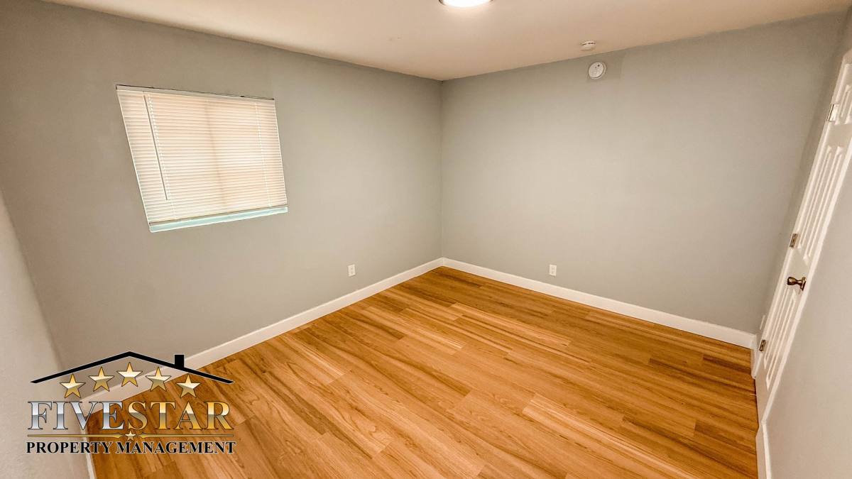House for rent at 2703 Center St, Bakersfield, CA 93306