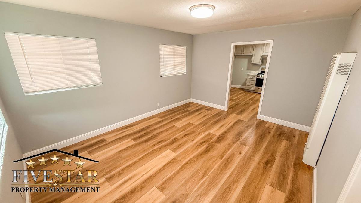 House for rent at 2703 Center St, Bakersfield, CA 93306