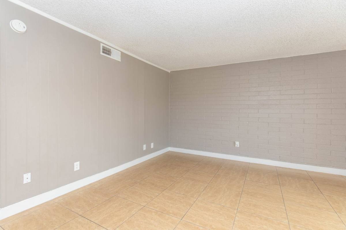 Apartment for rent at 4515 E Grant Rd, Tucson, AZ 85712