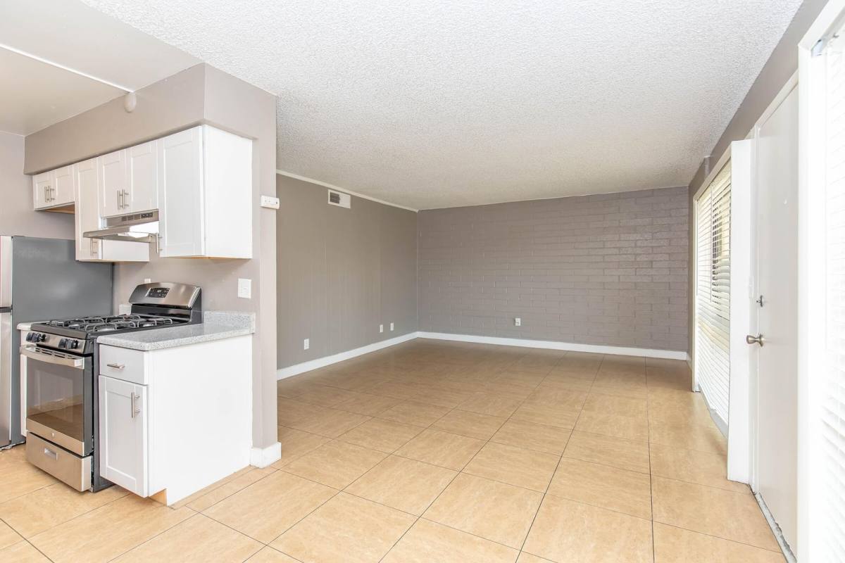 Apartment for rent at 4515 E Grant Rd, Tucson, AZ 85712