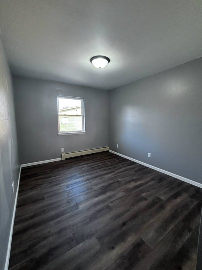 Apartment for rent at 1005 S E St, Appleton, WI 54915
