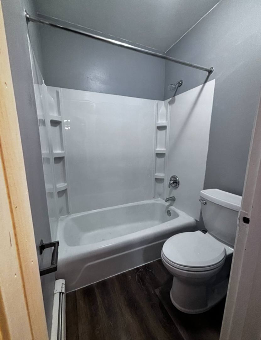 Apartment for rent at 1005 S E St, Appleton, WI 54915