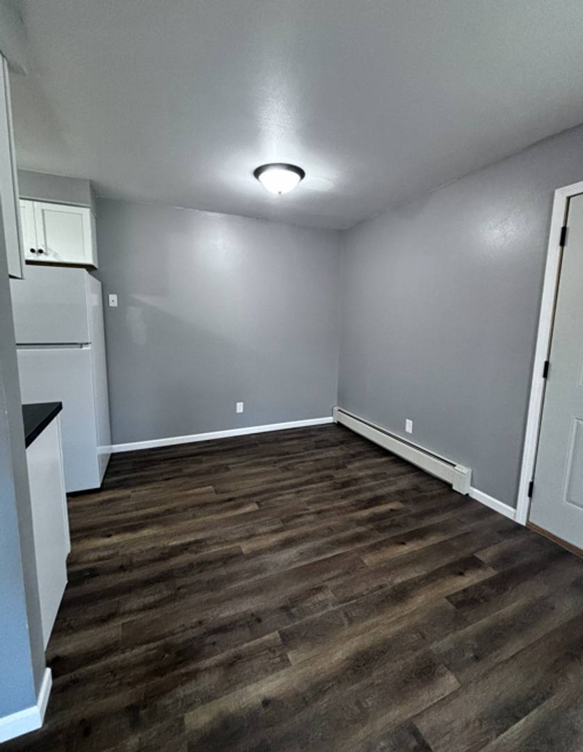 Apartment for rent at 1005 S E St, Appleton, WI 54915