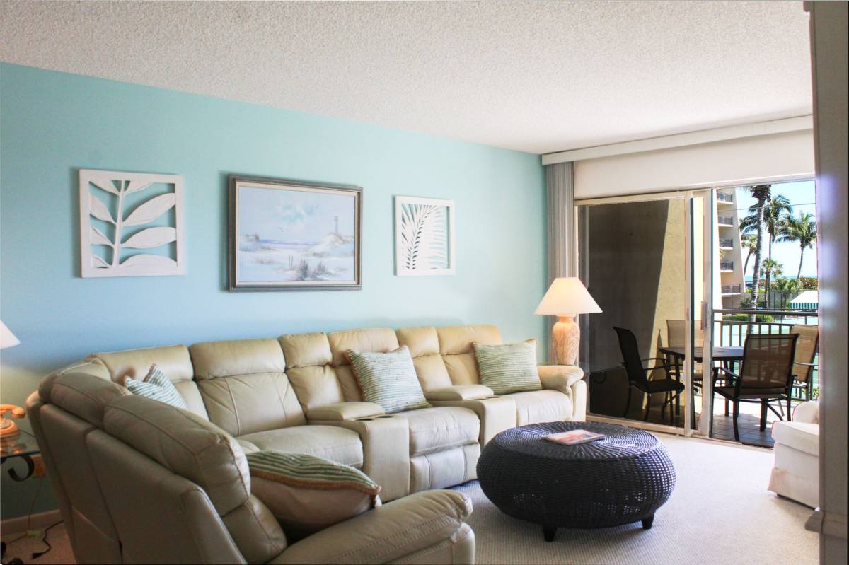 Condo for rent at 3939 Ocean Dr, Vero Beach, FL 32963