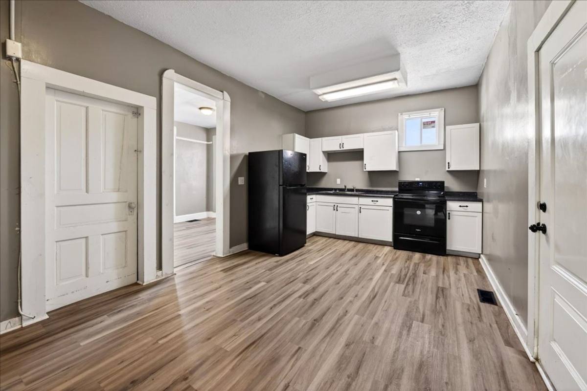 Townhouse for rent at 1833 Orleans St, Indianapolis, IN 46203