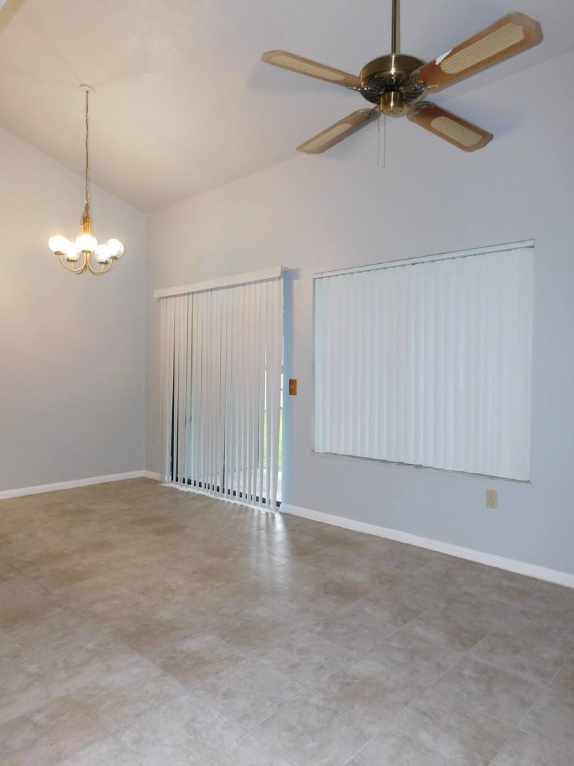 Townhouse for rent at 4385 SW 20th Lane, Gainesville, FL 32607