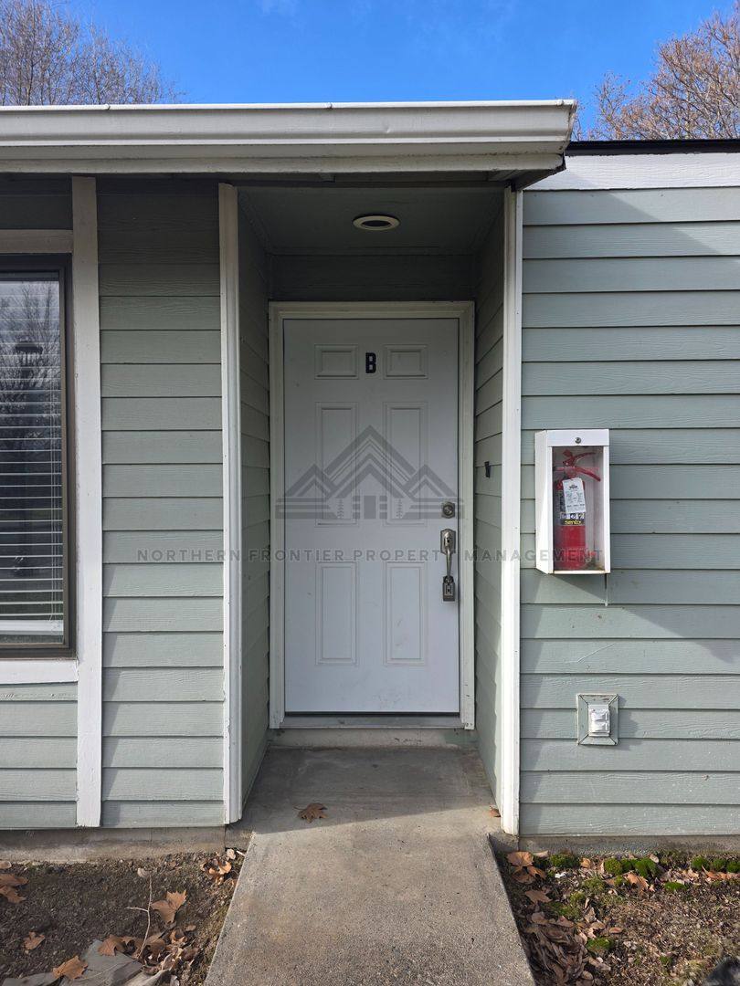 Apartment for rent at 1302 S College Ave, 10 60 80 Silverstar, College Place, WA 99324