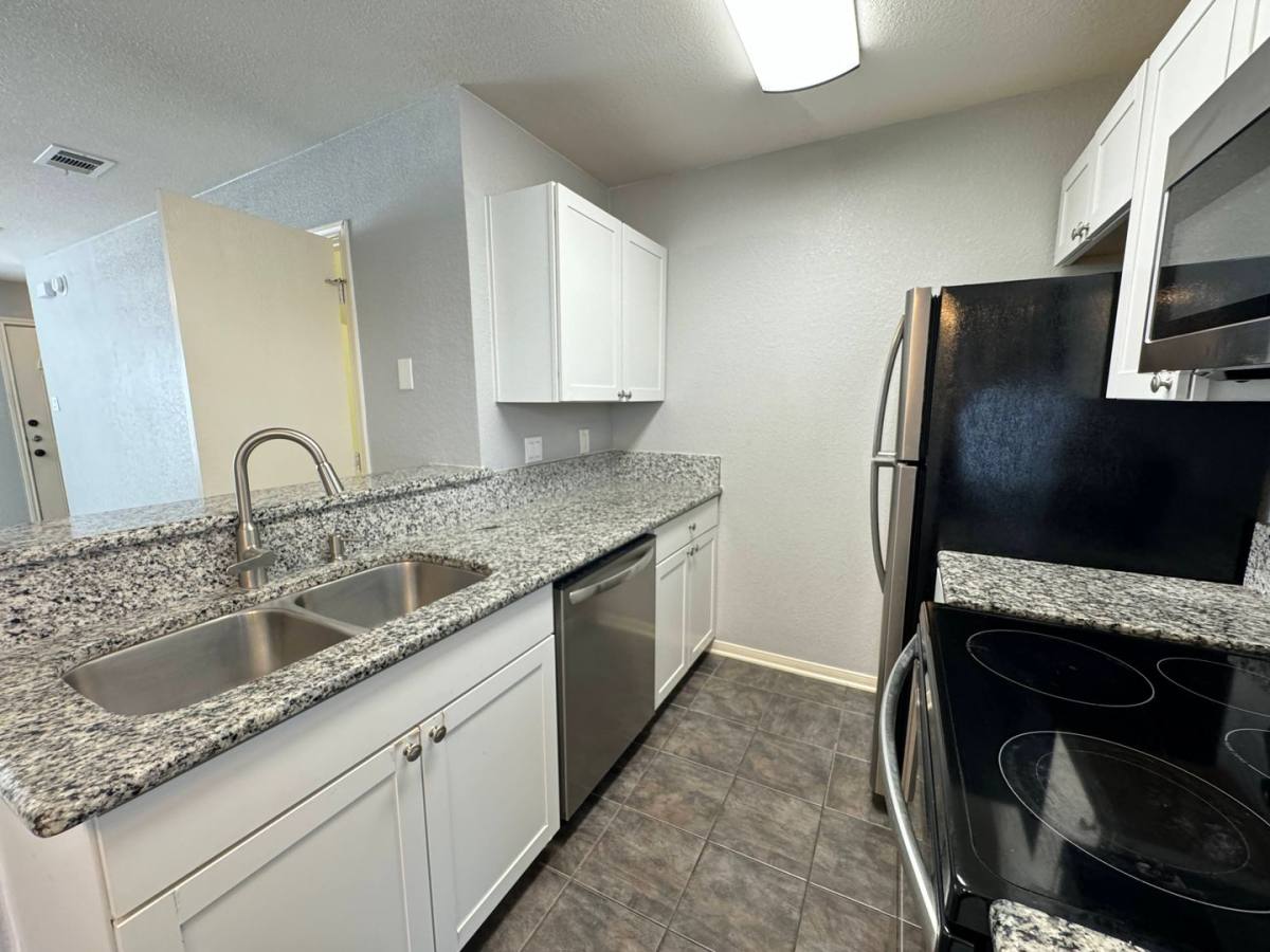 Apartment for rent at 1607 Dugger Circle, Killeen, TX 76543