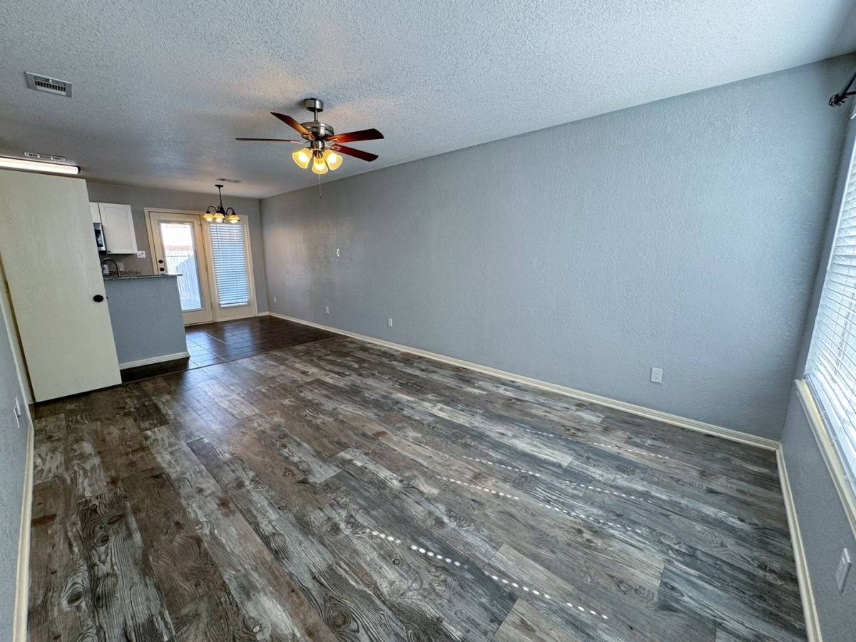 Apartment for rent at 1607 Dugger Circle, Killeen, TX 76543