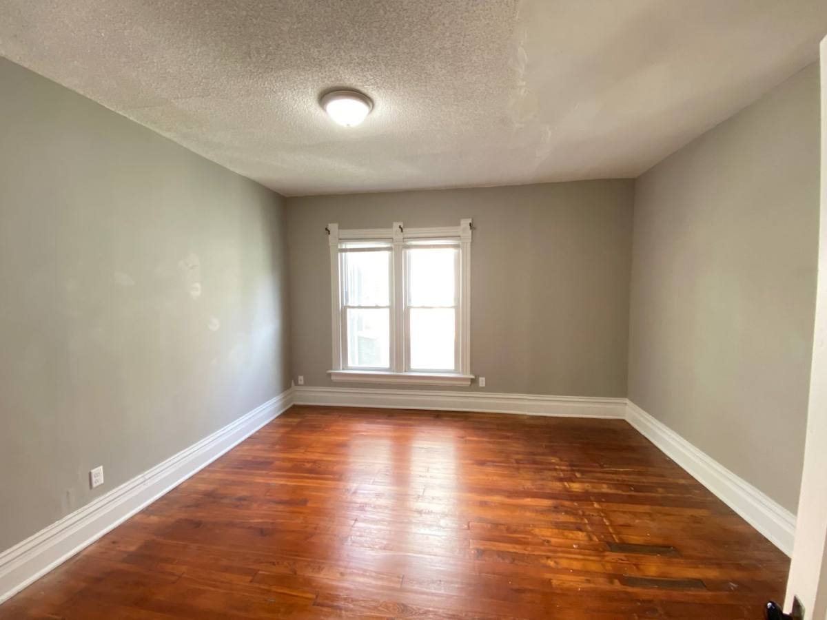Apartment for rent at 686 Neil Ave, Columbus, OH 43215