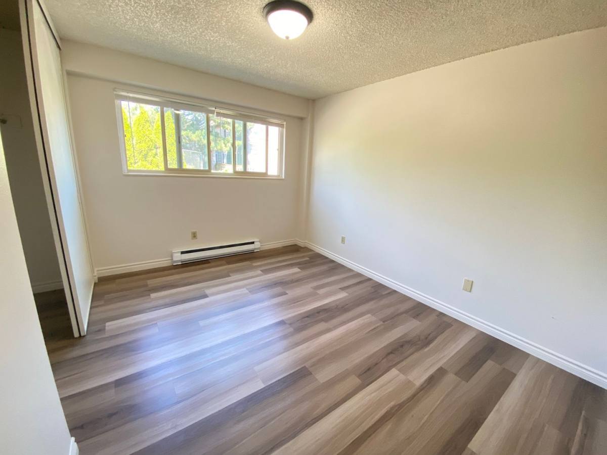 Apartment for rent at 2116 N 112th St, Seattle, WA 98133