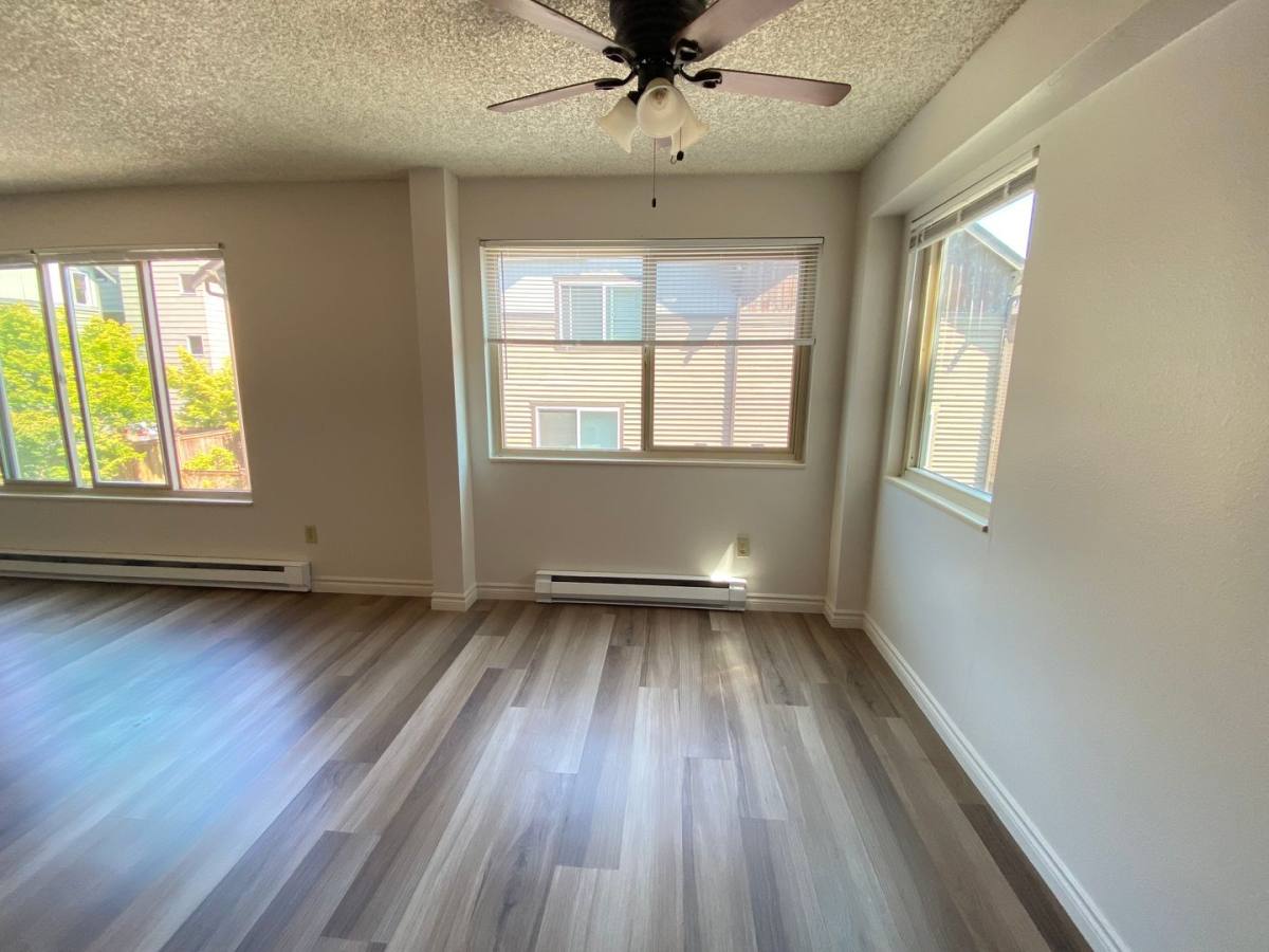 Apartment for rent at 2116 N 112th St, Seattle, WA 98133