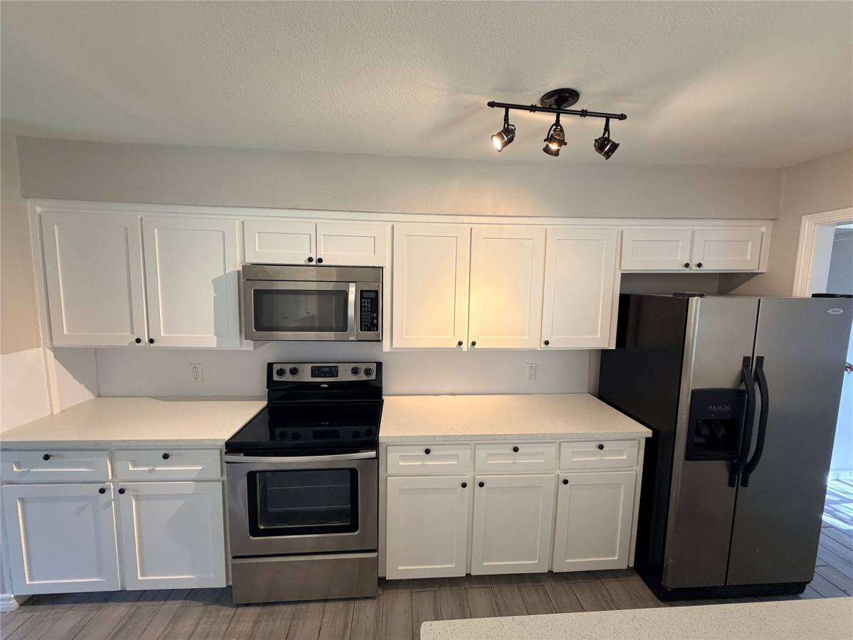 Apartment for rent at 1607 Chestnut Ridge Rd, Kingwood, TX 77339