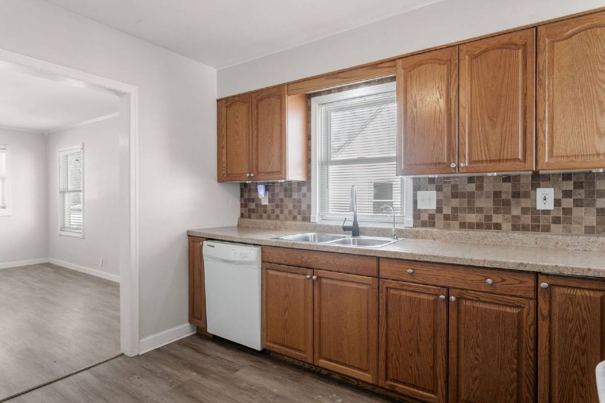 House for rent at 724 Northwood Dr, South Bend, IN 46617