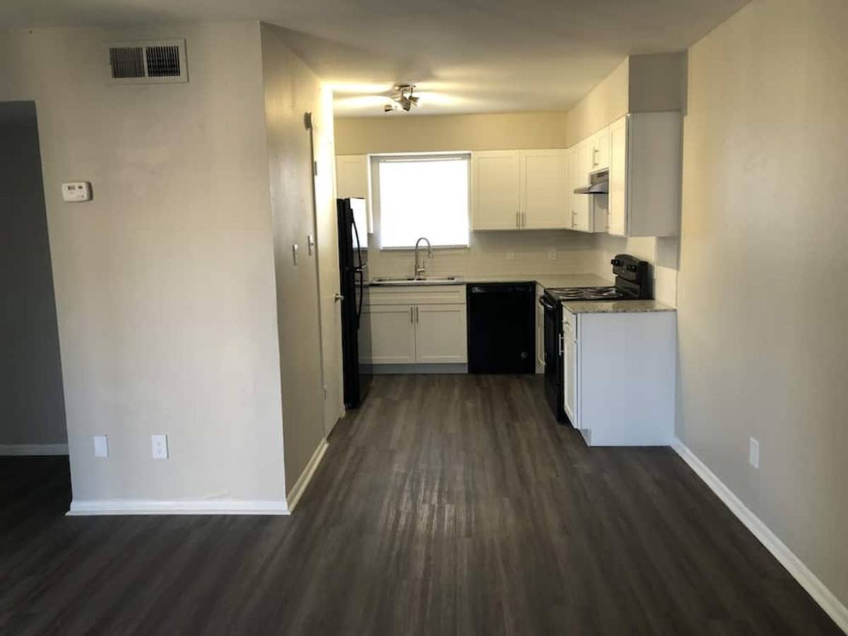 Apartment for rent at 2420 S 6th St, Kingsville, TX 78363