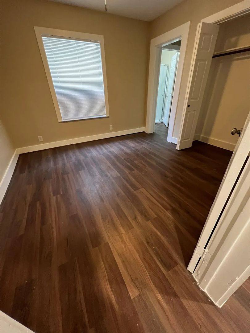 House for rent at 1117 18th St, Orange, TX 77630