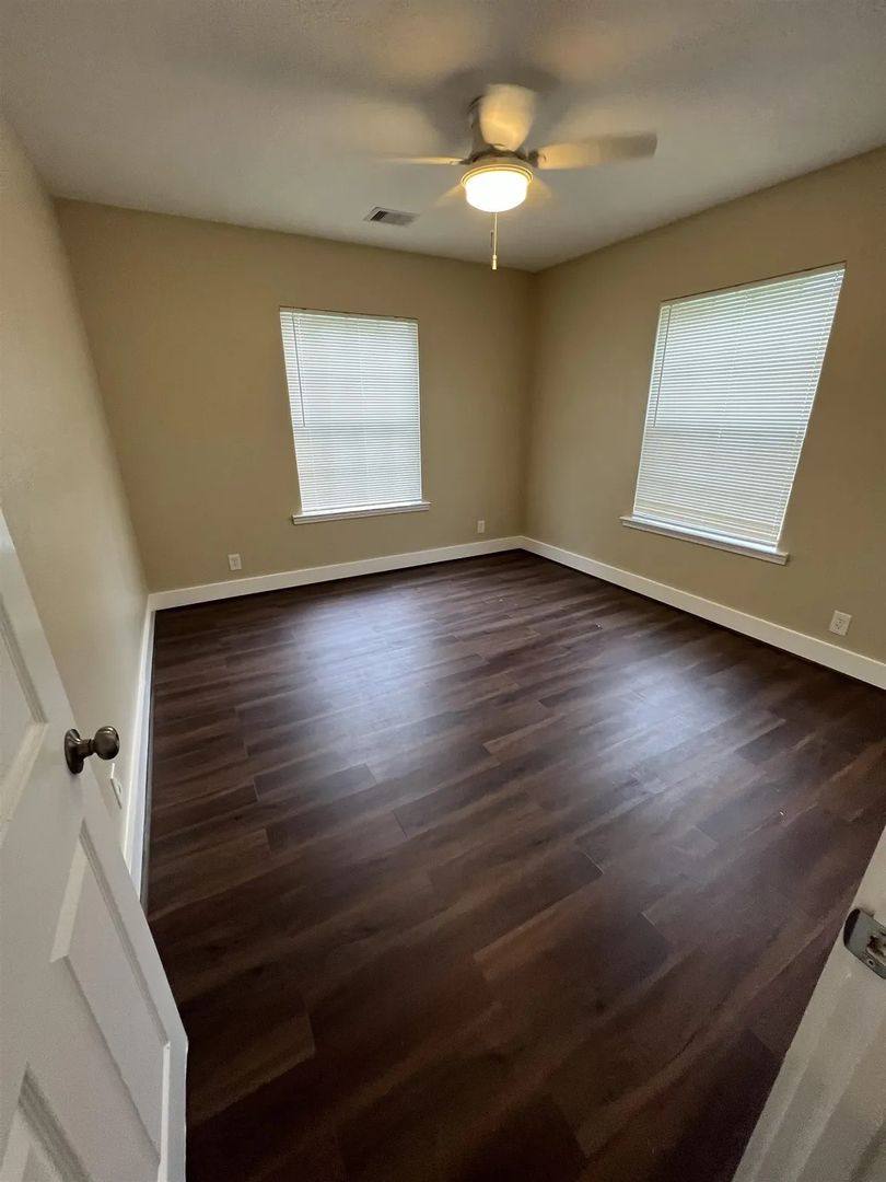 House for rent at 1117 18th St, Orange, TX 77630