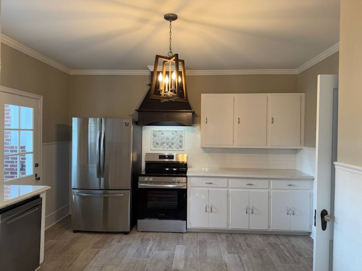 House for rent at 3800 Overbrook Dr, Columbia, SC 29205