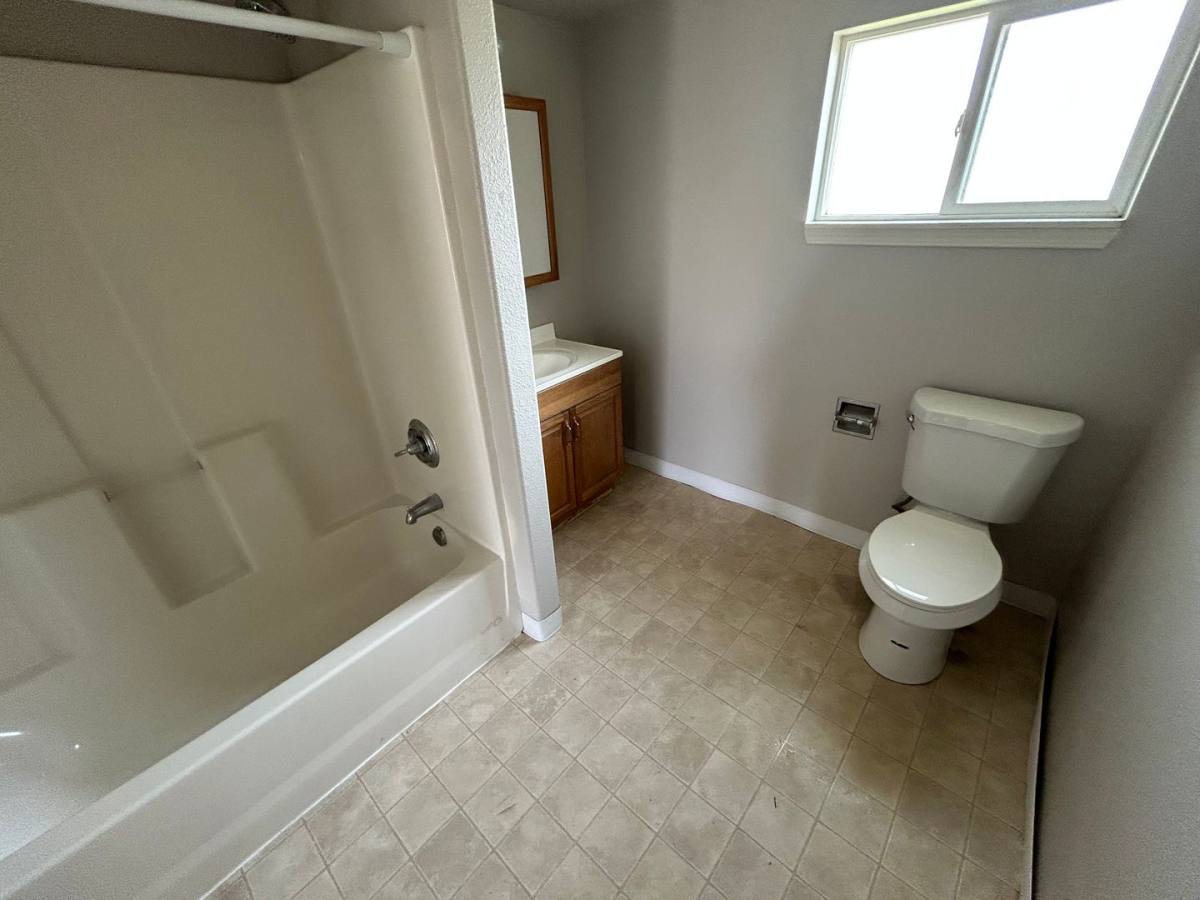 Apartment for rent at 700-704 S Columbus Ave, Goldendale, WA 98620