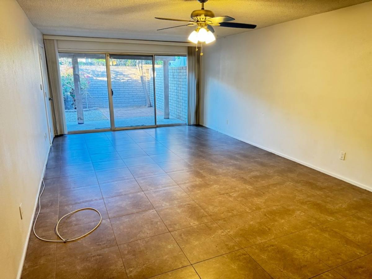 Apartment for rent at 5126 E Monte Vista Rd, Phoenix, AZ 85008