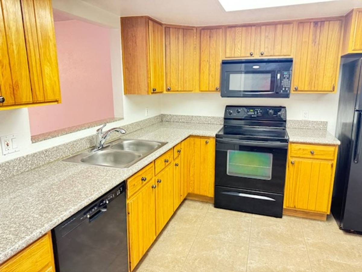Apartment for rent at 5126 E Monte Vista Rd, Phoenix, AZ 85008