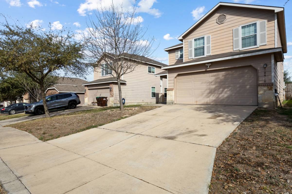 Condo for rent at 10919 Livewater Trail, San Antonio, TX 78245