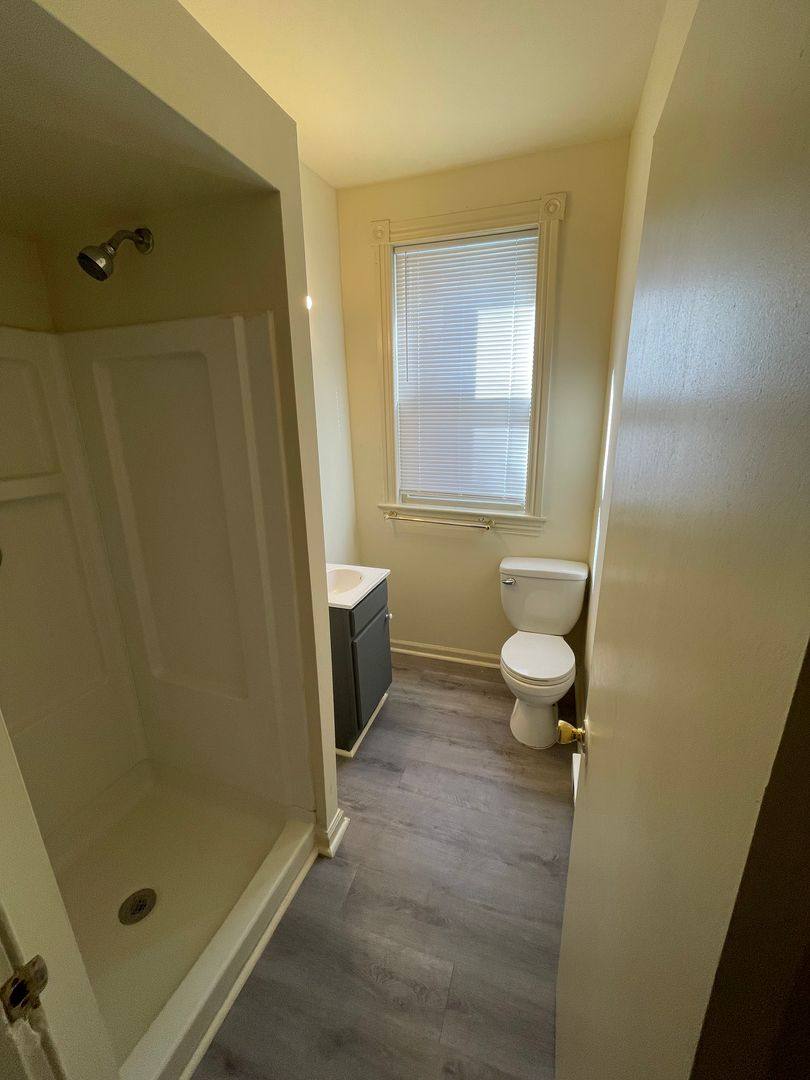 Apartment for rent at 5122 Arch St, Philadelphia, PA 19139