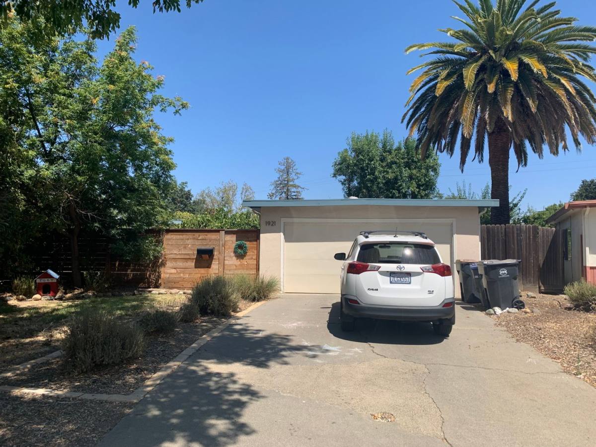 House for rent at 1921 Drexel Dr, Davis, CA 95616