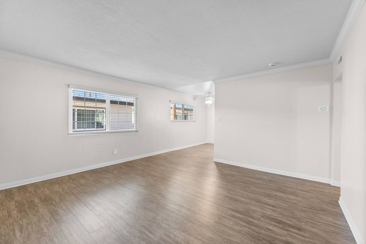 Apartment for rent at 13751 Edwards St, Westminster, CA 92683