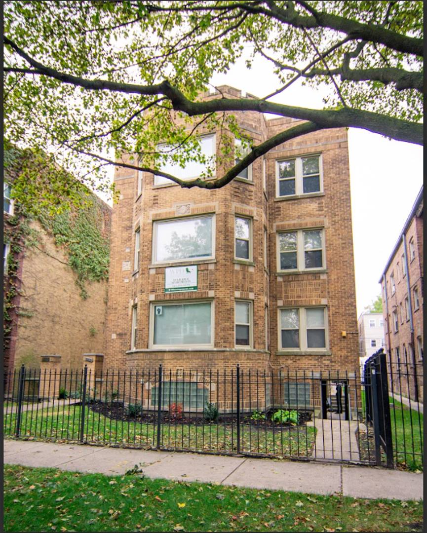 Apartment for rent at 8216 S Ingleside Ave, Chicago, IL 60619