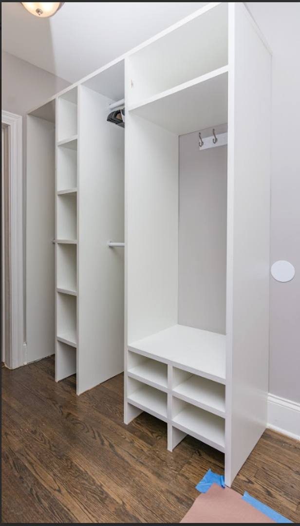 Apartment for rent at 6711 S Cregier Ave, Chicago, IL 60649
