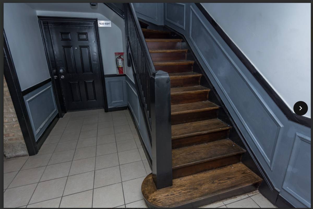 Apartment for rent at 7641 S E End Ave #3E, Chicago, IL 60649