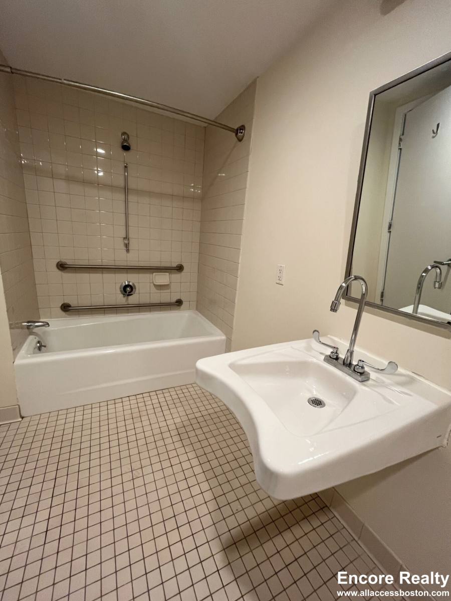 Apartment for rent at 40 Boylston St #503, Boston, MA 02116