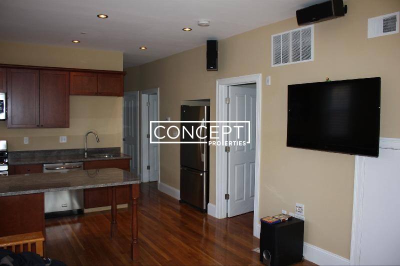 House for rent at 148 Hillside St #3, Roxbury Crossing, MA 02120