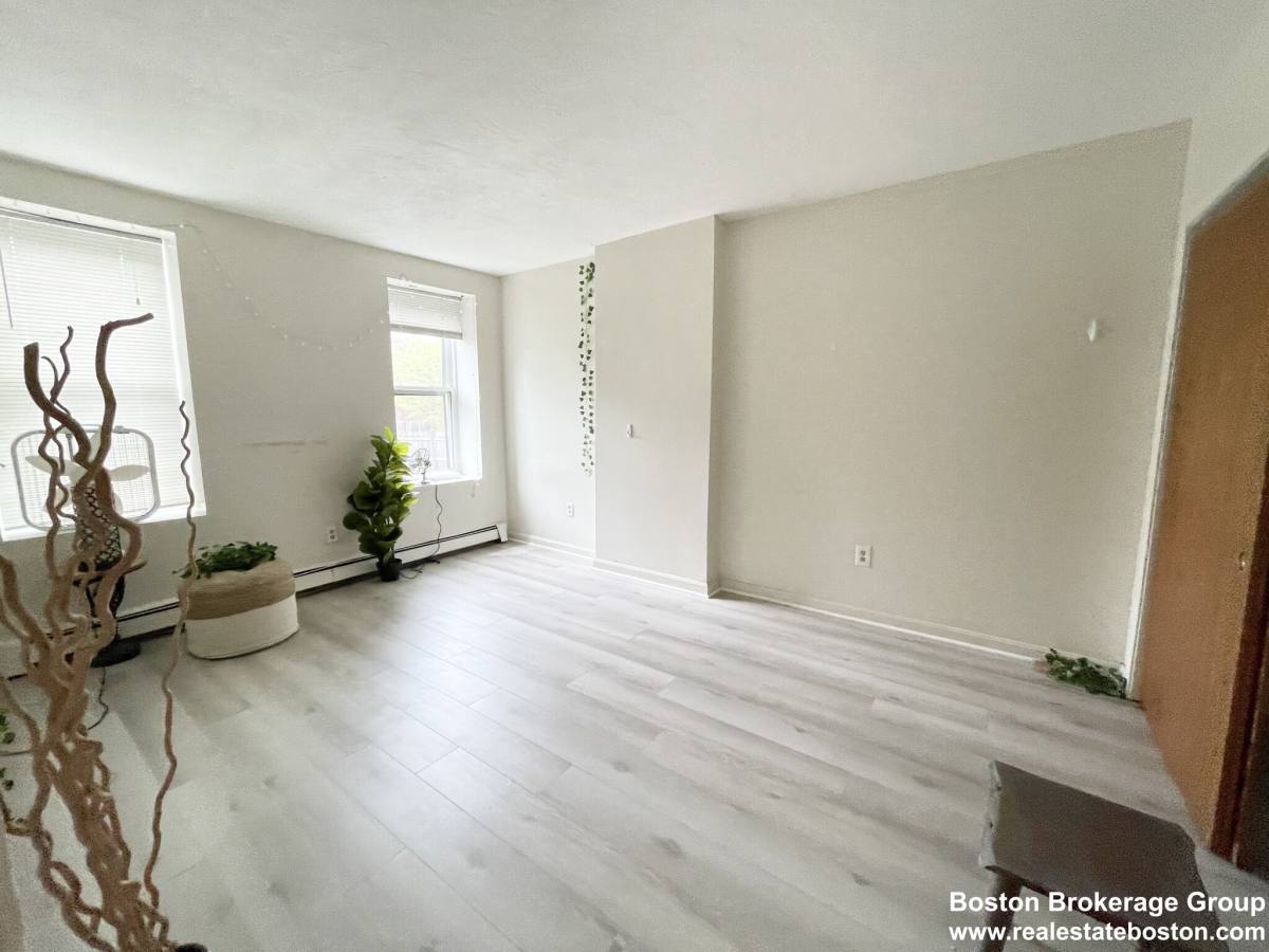 Apartment for rent at 92 Hammond St #2, Roxbury Crossing, MA 02120