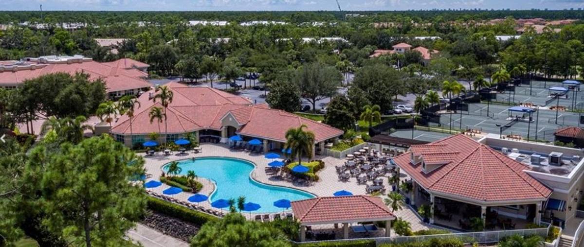 Condo for rent at 8223 Parkstone Place, Naples, FL 34120
