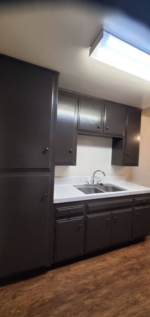 Apartment for rent at 10635 Colima Rd, Whittier, CA 90604
