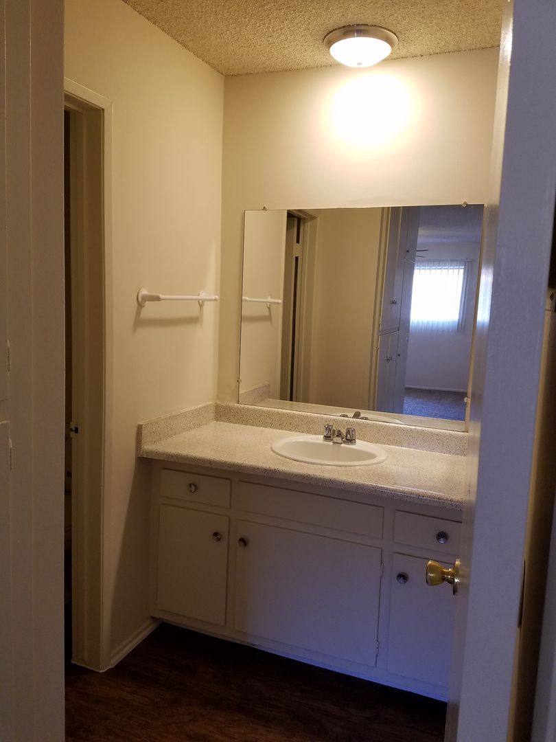 Apartment for rent at 10635 Colima Rd, Whittier, CA 90604