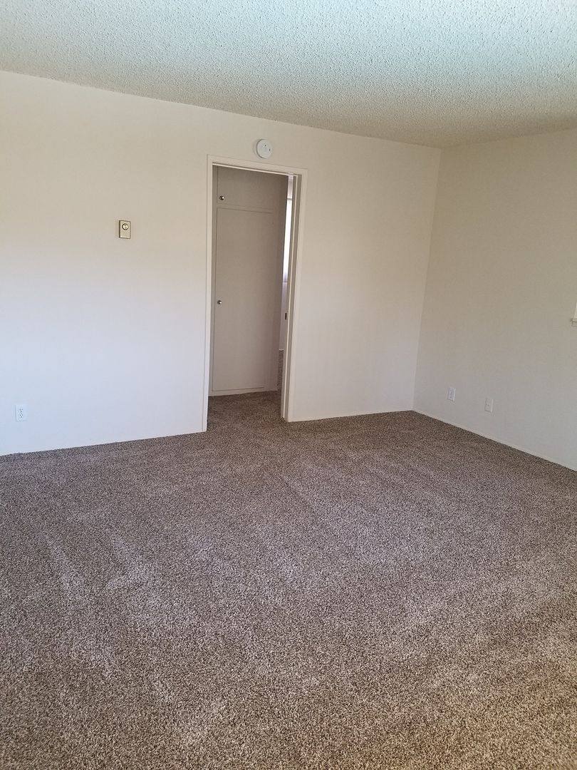 Apartment for rent at 10635 Colima Rd, Whittier, CA 90604